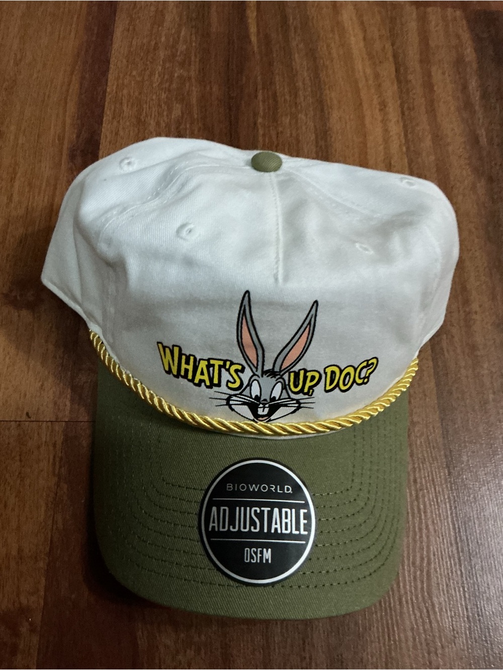 Bioworld adults Bugs Bunny White and Olive Baseball Cap with Gold Rope nwt